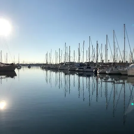Apartament Cap D'agde Centre Port Avec Parking Prive Et Belle Vue Port Et *
