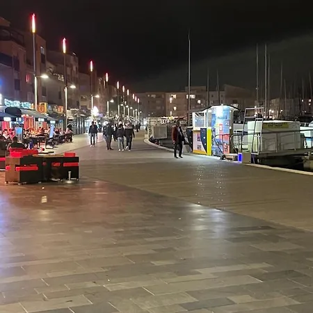 公寓 Cap D'agde Centre Port Avec Parking Prive Et Belle Vue Port Et *