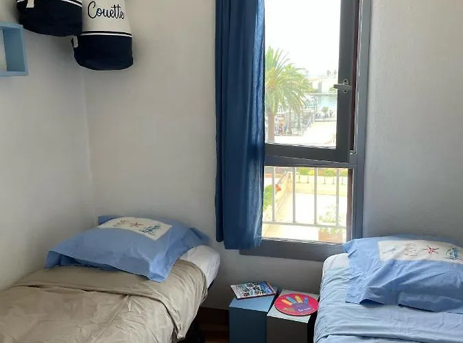 아파트 Cap D'agde Centre Port Avec Parking Prive Et Belle Vue Port Et